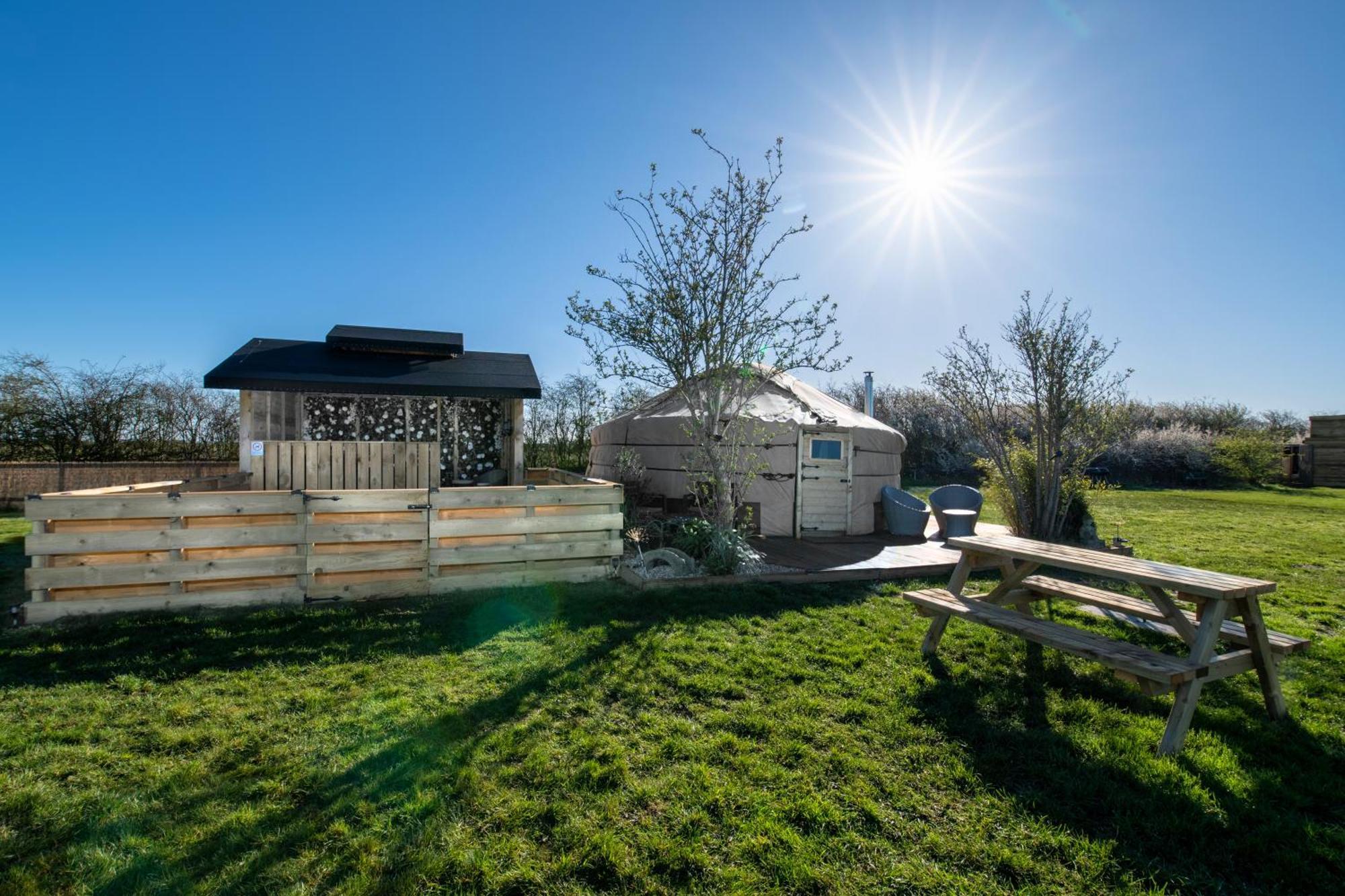 Lincoln Yurts Hotell Eksteriør bilde