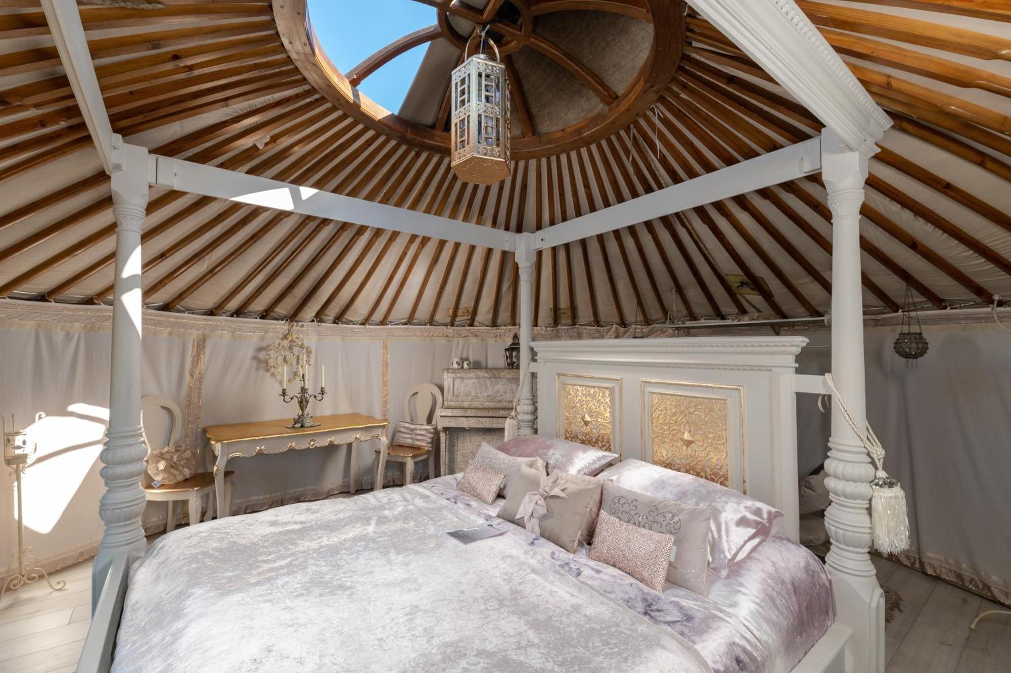 Lincoln Yurts Hotell Eksteriør bilde