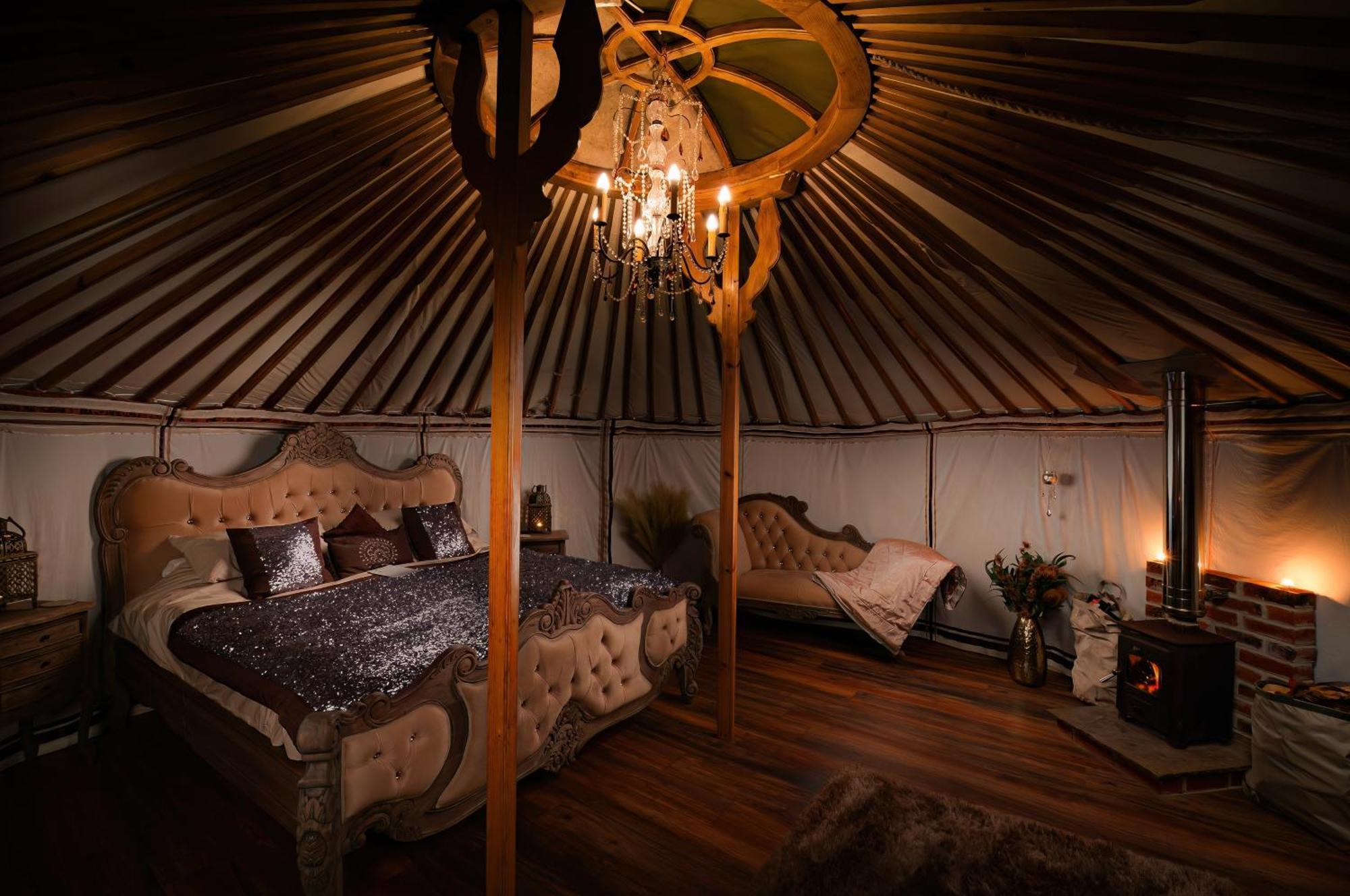 Lincoln Yurts Hotell Eksteriør bilde
