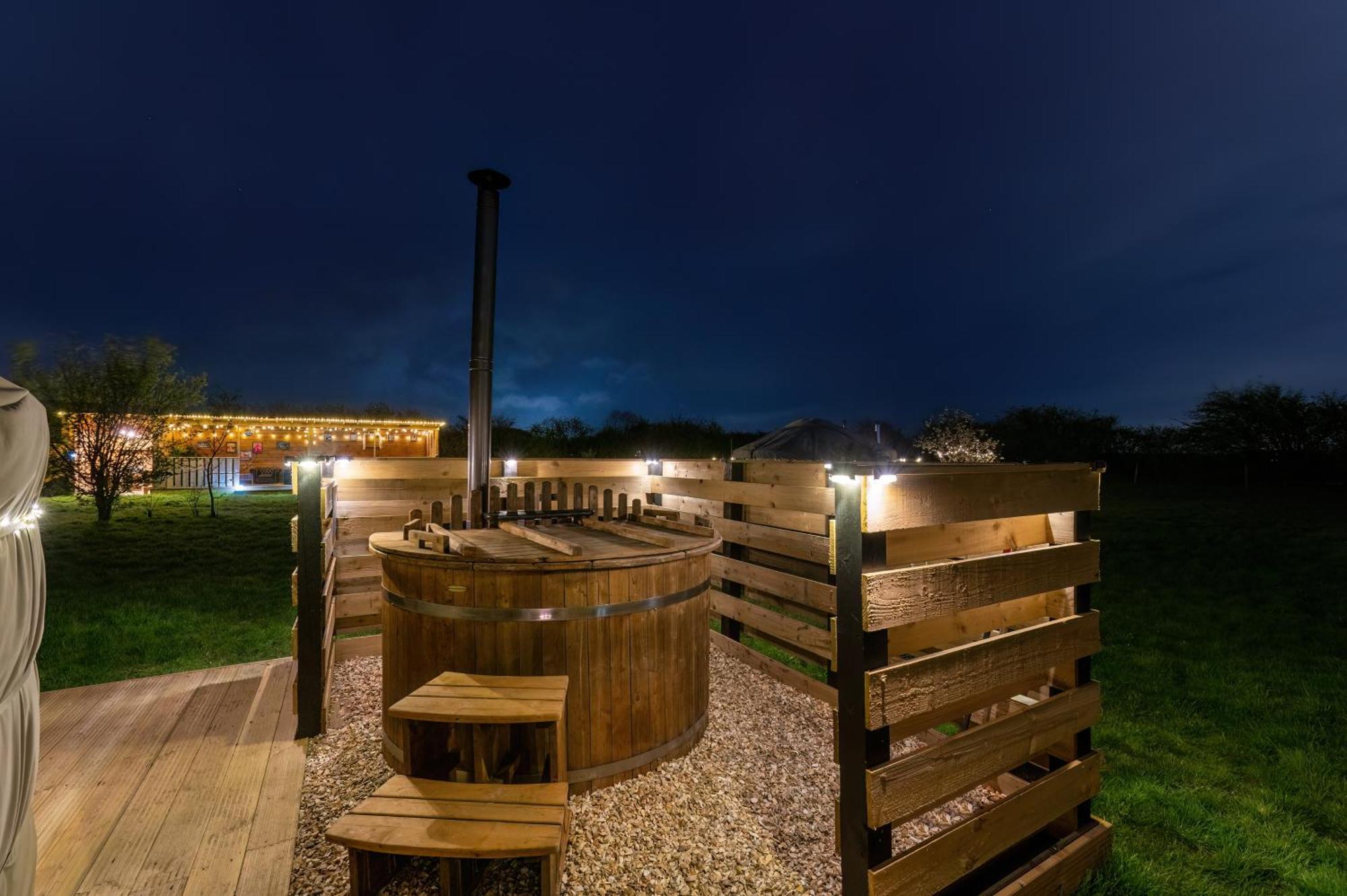 Lincoln Yurts Hotell Eksteriør bilde